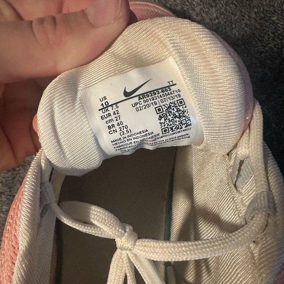 Nike air max 720 - Picture 3 of 4